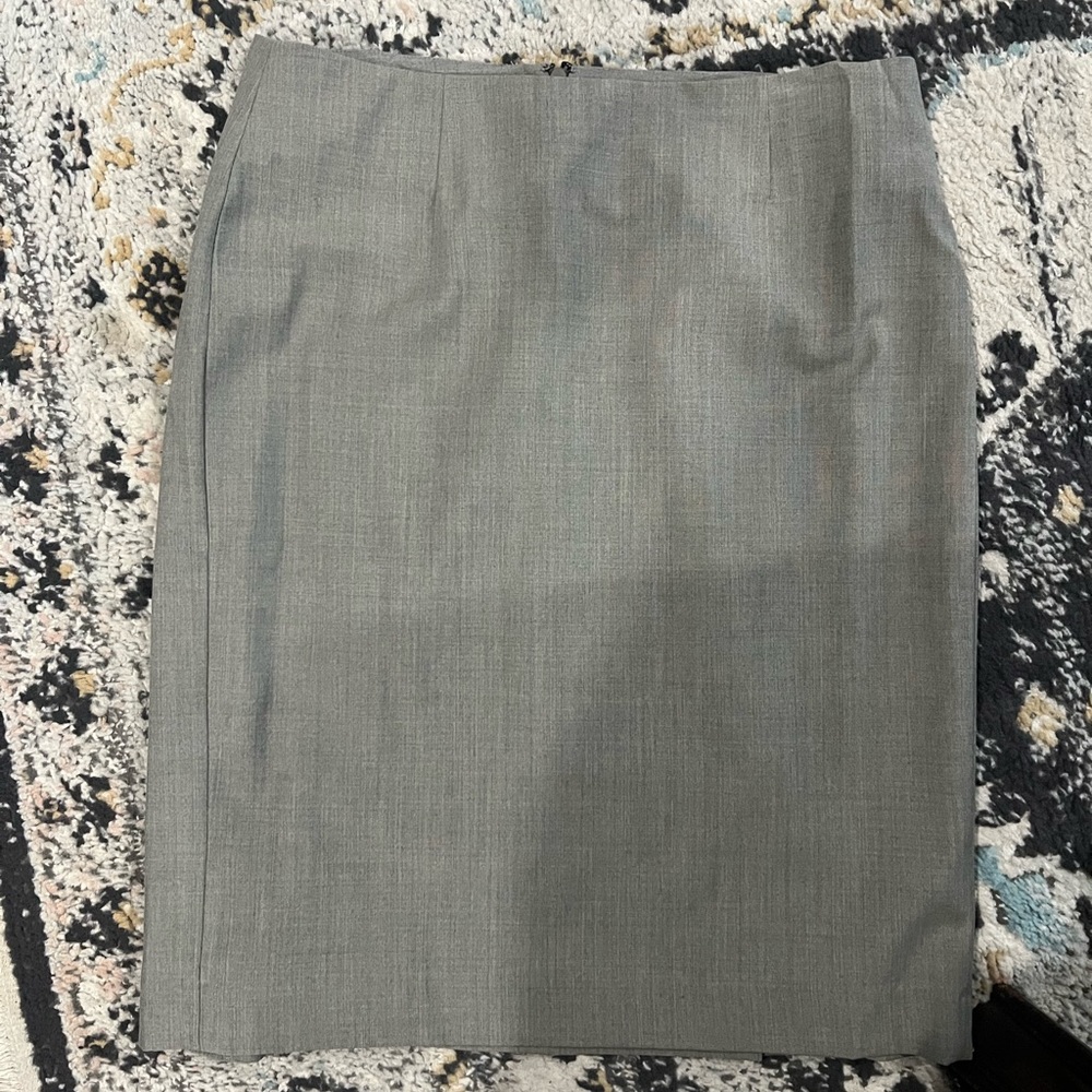 Banana Republic Pencil Skirt- NWT